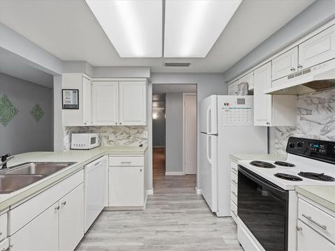 Tiny photo for 3055 Casita Court, Fort Worth, TX 76116 (MLS # 21201238)