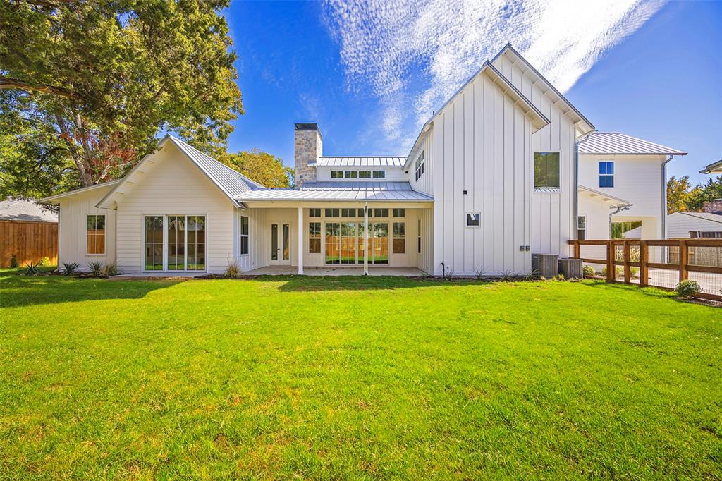 Casa Linda Estates - Residential