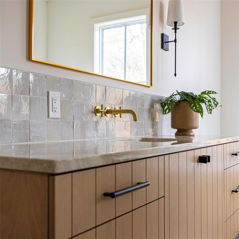 Casa Linda Estates - Residential