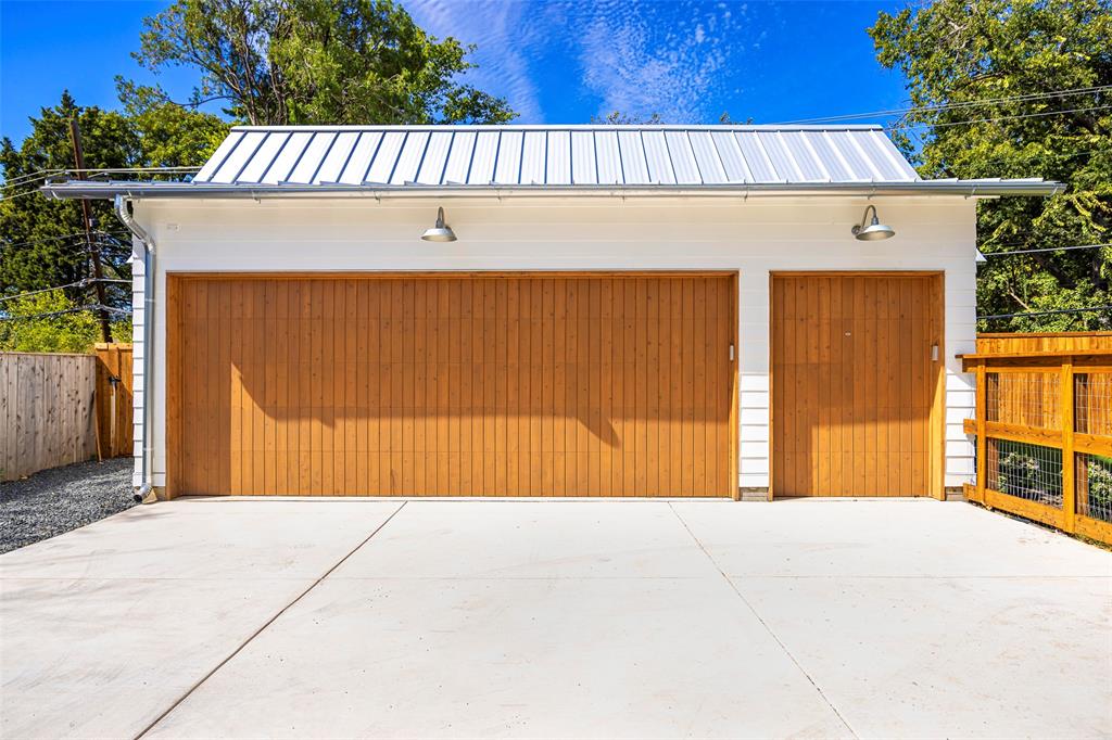 Casa Linda Estates - Residential