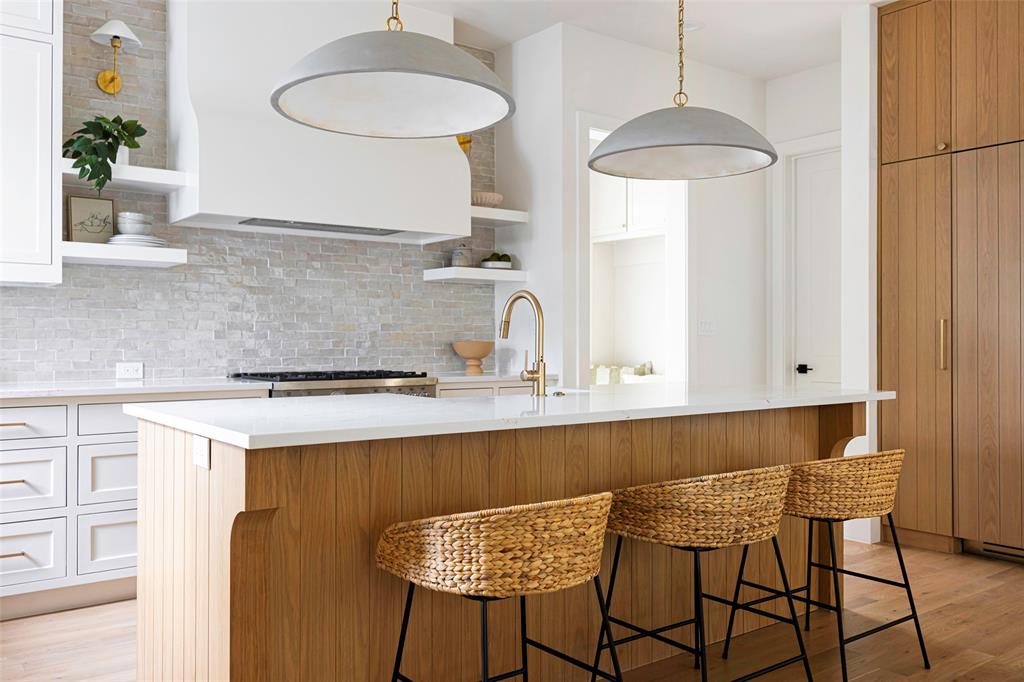 Casa Linda Estates - Residential