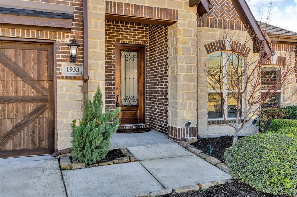 1933 Knoxbridge Road