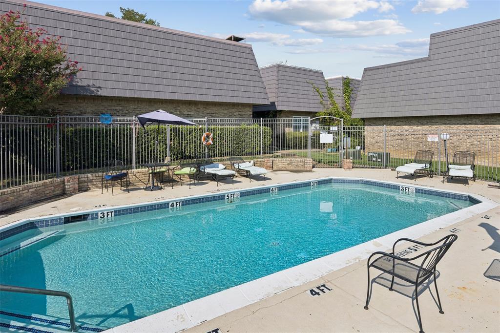 Harwood Park Twnhms Add - Residential