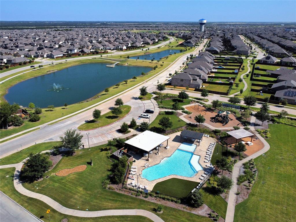 2809 Lakeside Drive