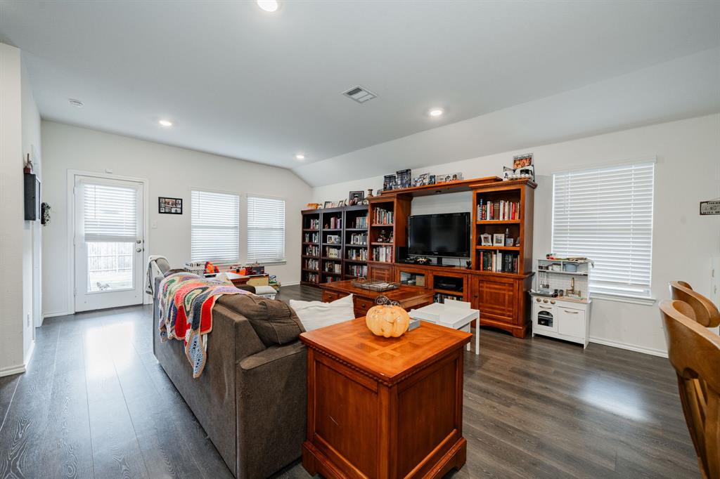 Magnolia Ph 3 - Residential