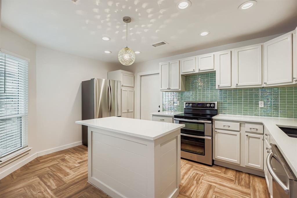 Gables At Royal Lane - Residential