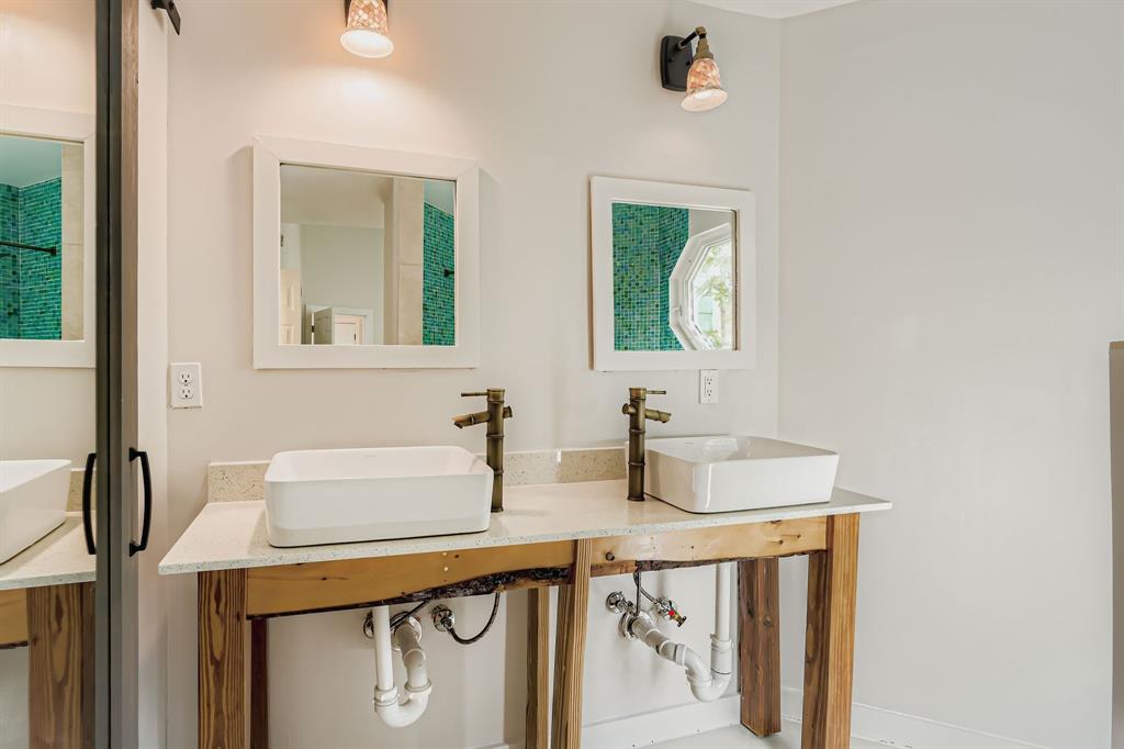 Gables At Royal Lane - Residential