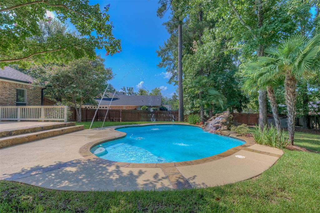 2200 Grapevine Lane