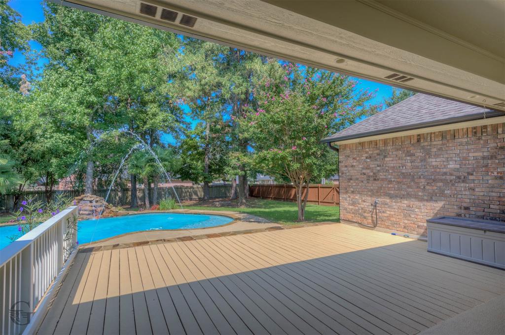 2200 Grapevine Lane