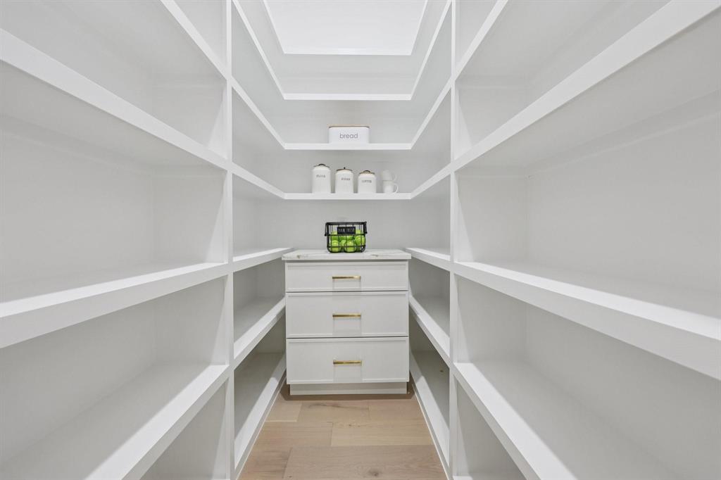 H L Davis Add - Residential