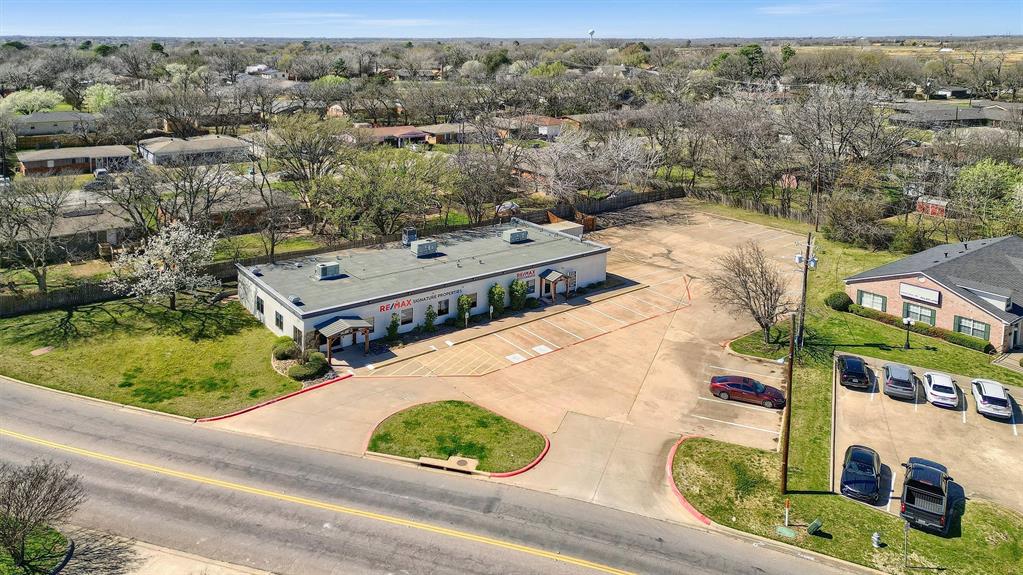 205 W Lamberth Road