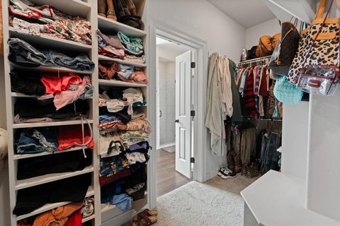 Tiny photo for 6030 County Road 401, Grandview, TX 76050 (MLS # 21098374)