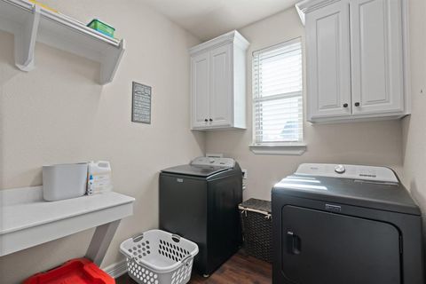 Tiny photo for 6030 County Road 401, Grandview, TX 76050 (MLS # 21098374)