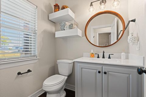 Tiny photo for 6030 County Road 401, Grandview, TX 76050 (MLS # 21098374)