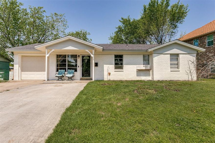 SELLER BONUS: Refrigerator, washer, and dryer will convey with the sale! Welcome to your beautifully updated modern home nestled on nearly a quarter-acre lot—perfect for enjoying the great outdoors. Located in an established neighborhood, this home offers easy access to major highways and is just minutes from the airport, making your daily commute or travel plans a breeze. Step inside to discover a stylish, move-in-ready space featuring updated bathrooms and a sleek kitchen complete with granite countertops—ideal for both everyday living and entertaining. The open layout and natural light create a warm and inviting atmosphere throughout. Home offers a lifetime transferable foundation warranty.