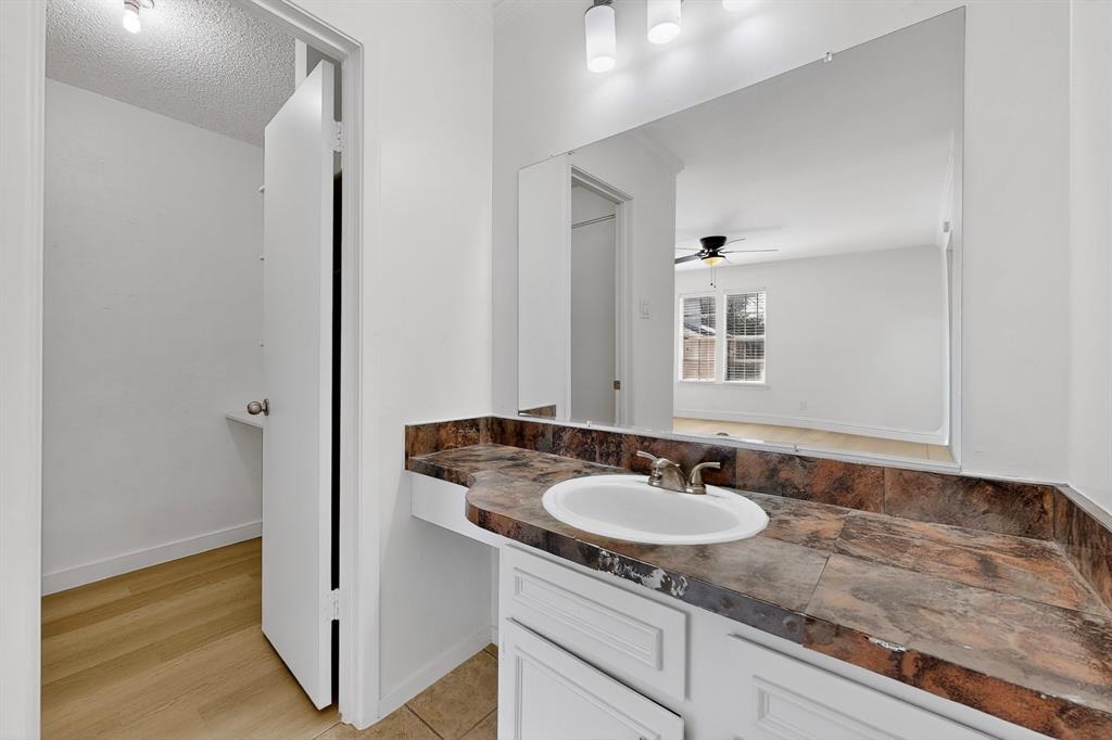 Prestonwood Green Condos - Residential