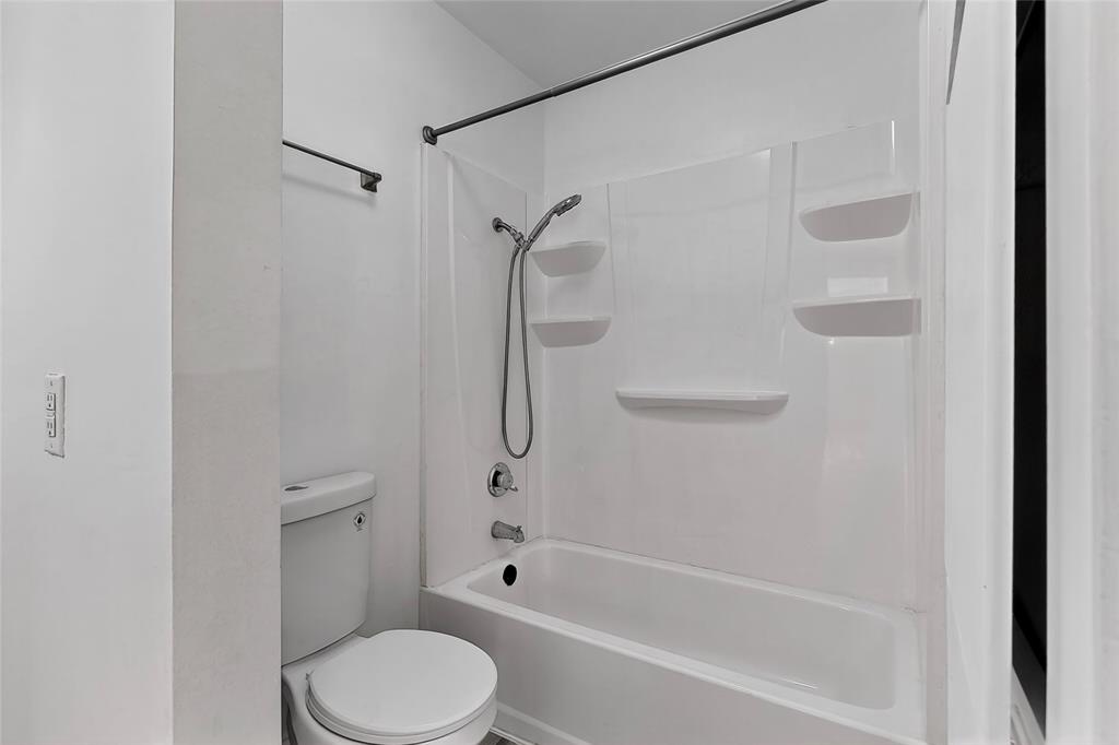 Prestonwood Green Condos - Residential