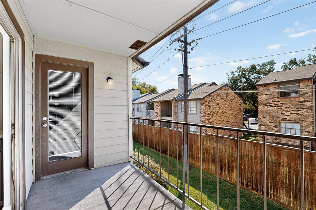 Prestonwood Green Condos - Residential