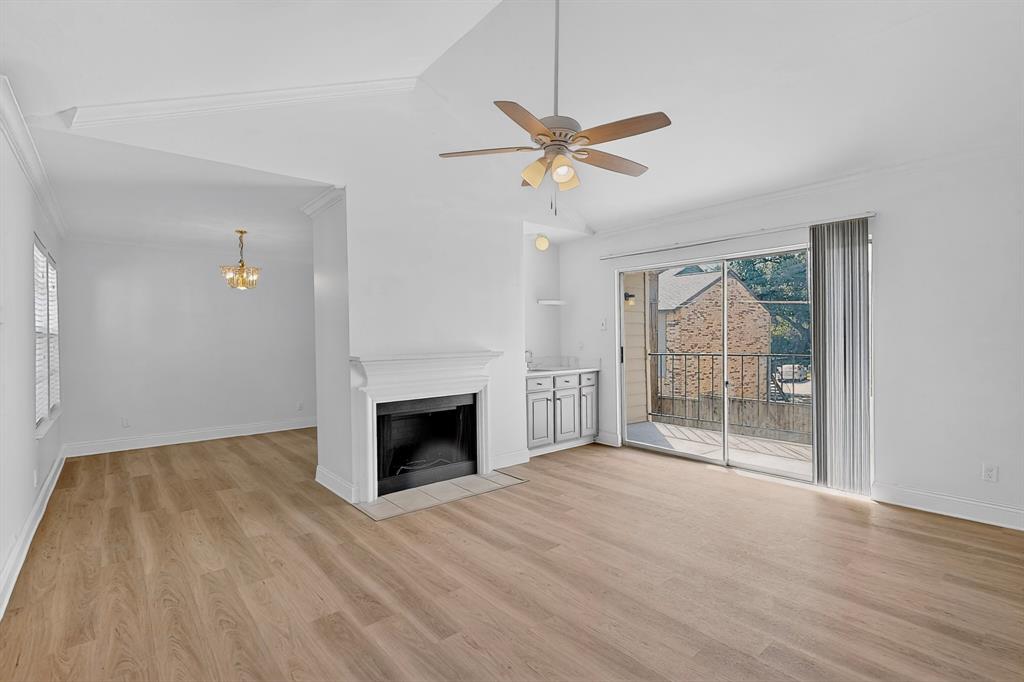 Prestonwood Green Condos - Residential