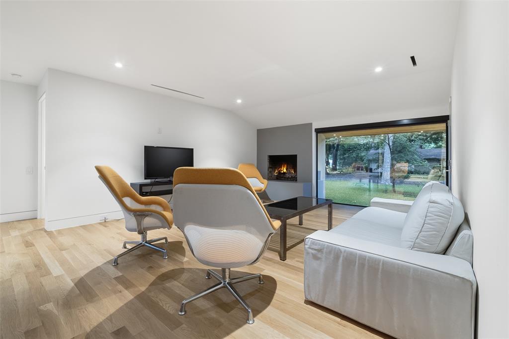 Forest Hills Estates - Residential Lease