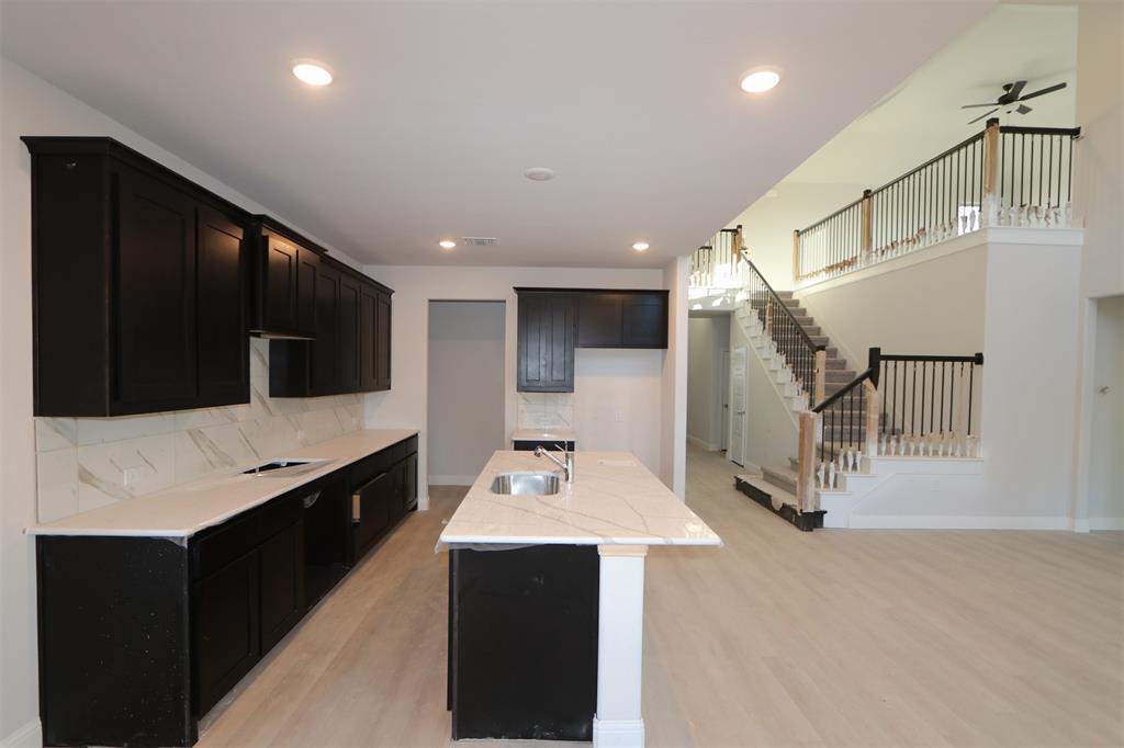 7405 Lemon Tree Place