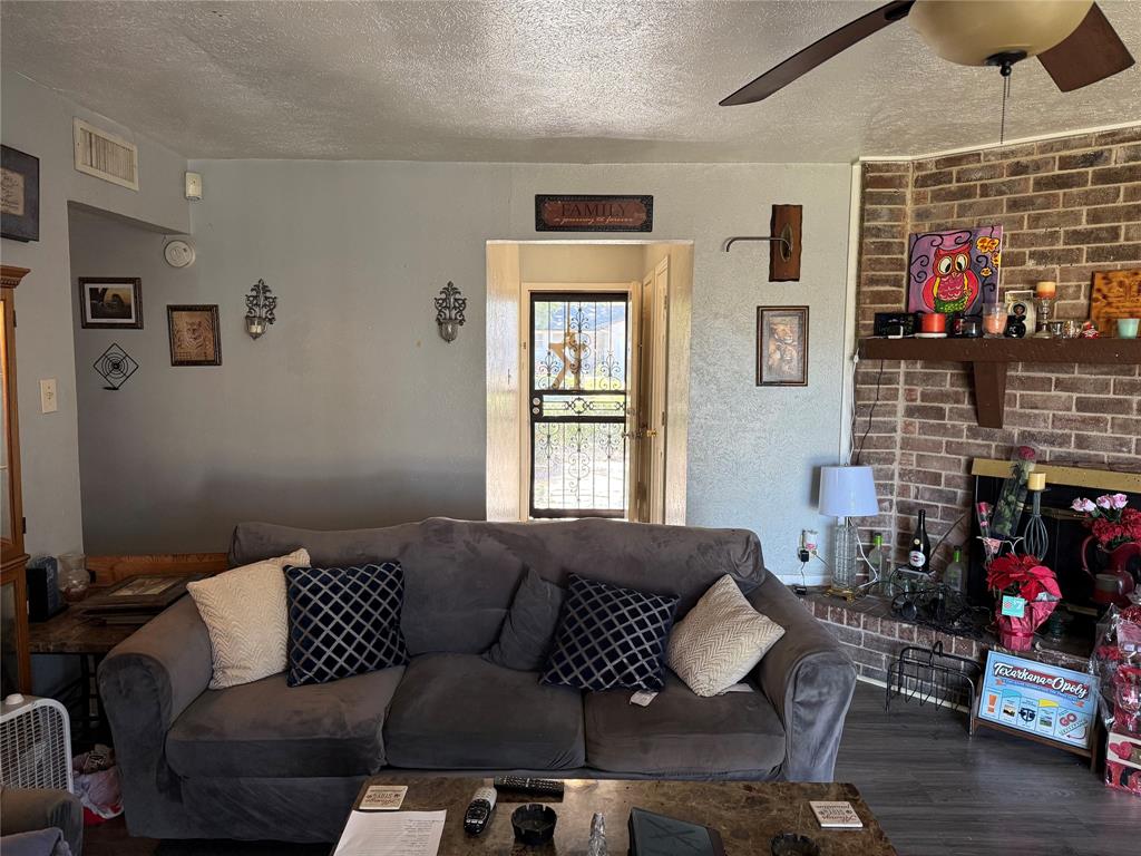 Pebblebrook 02 - Residential