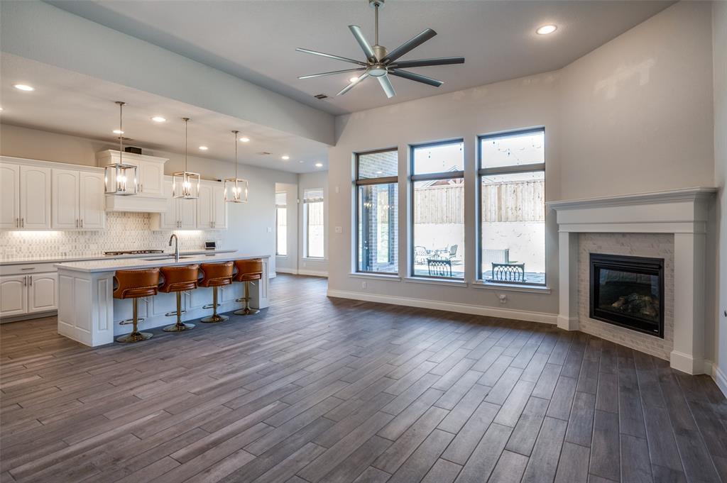 1600 Snapdragon Court