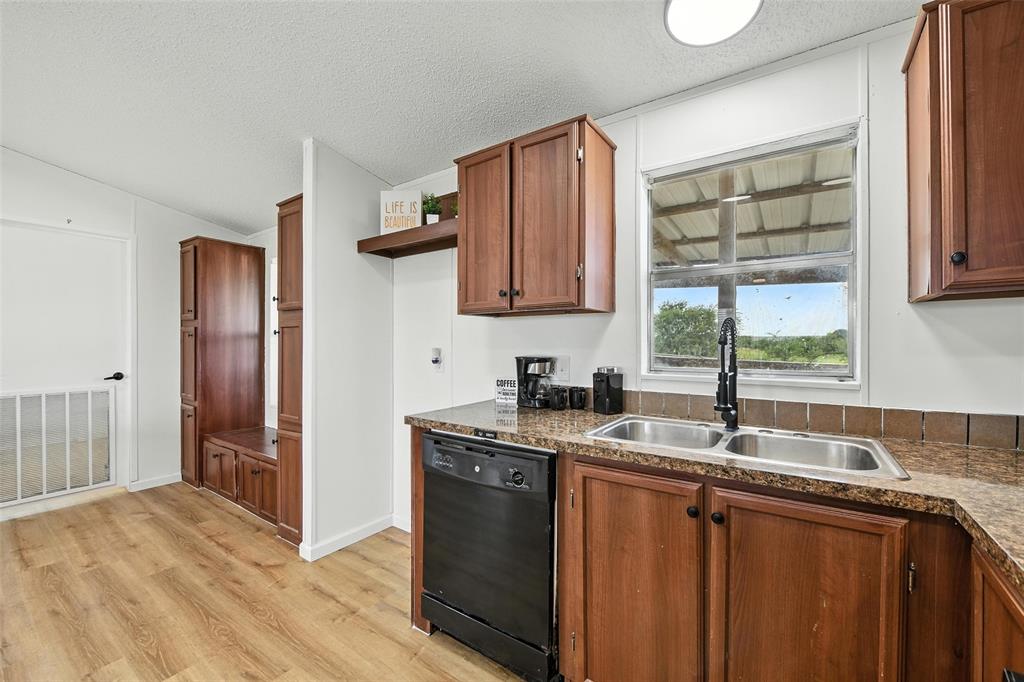 Prairie View Estates Ph2 - Residential