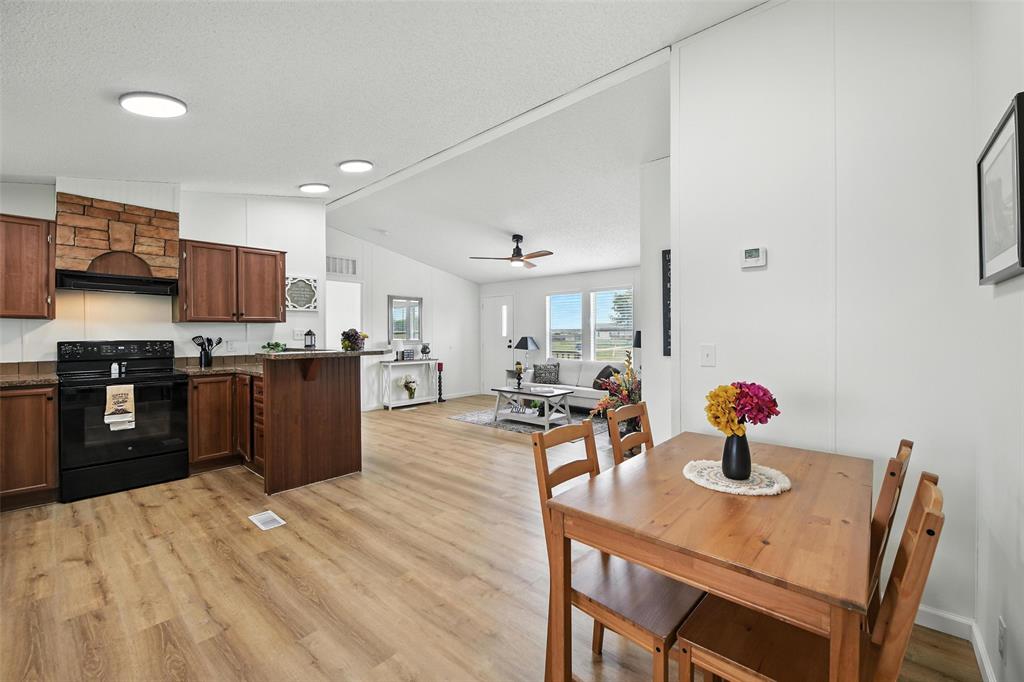 Prairie View Estates Ph2 - Residential