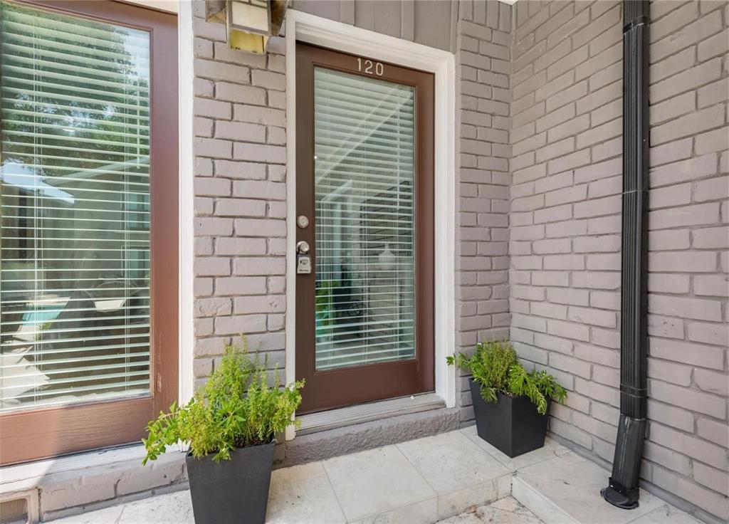 Paradiso Condo Ph 01 - Residential Lease