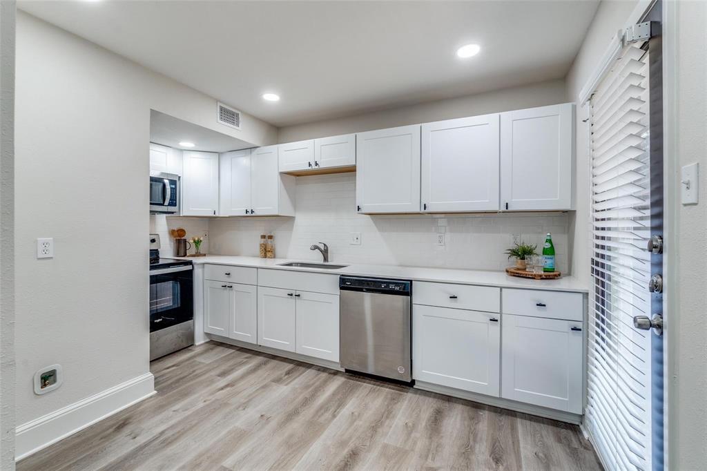 Paradiso Condo Ph 01 - Residential Lease