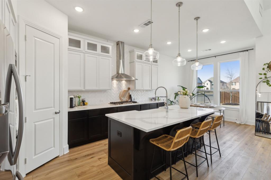 1812 Mcdougall Creek