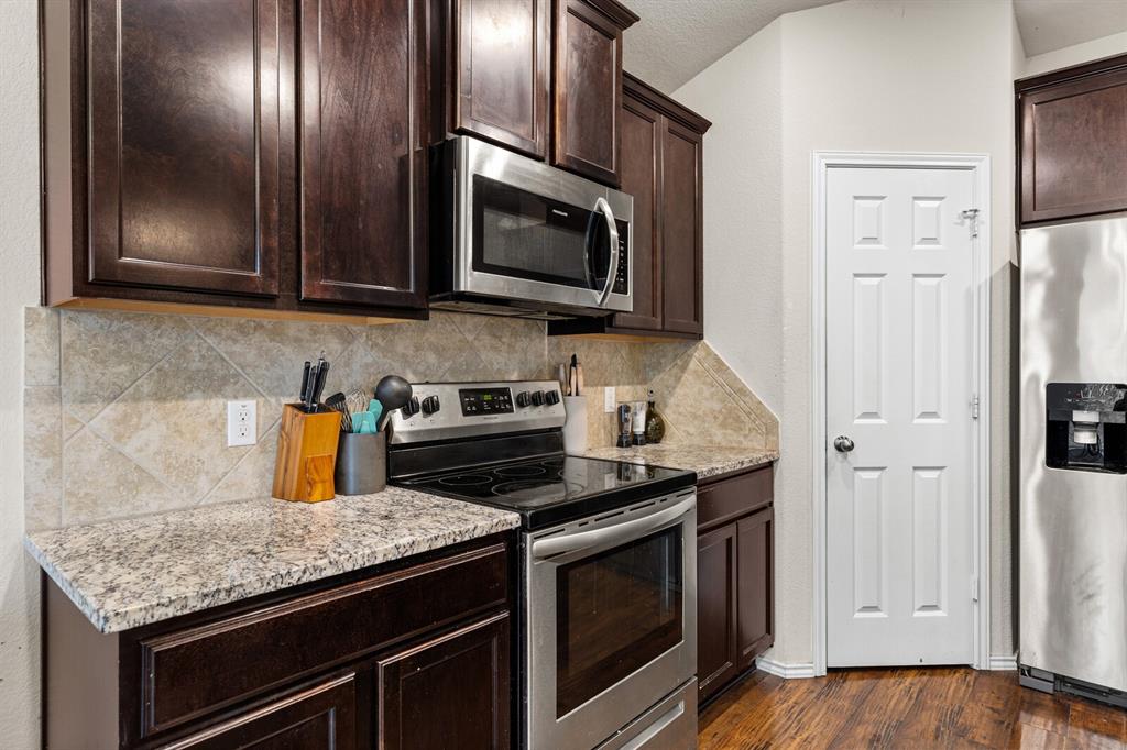 FOXBOROUGH ADDN PH 7 - Residential