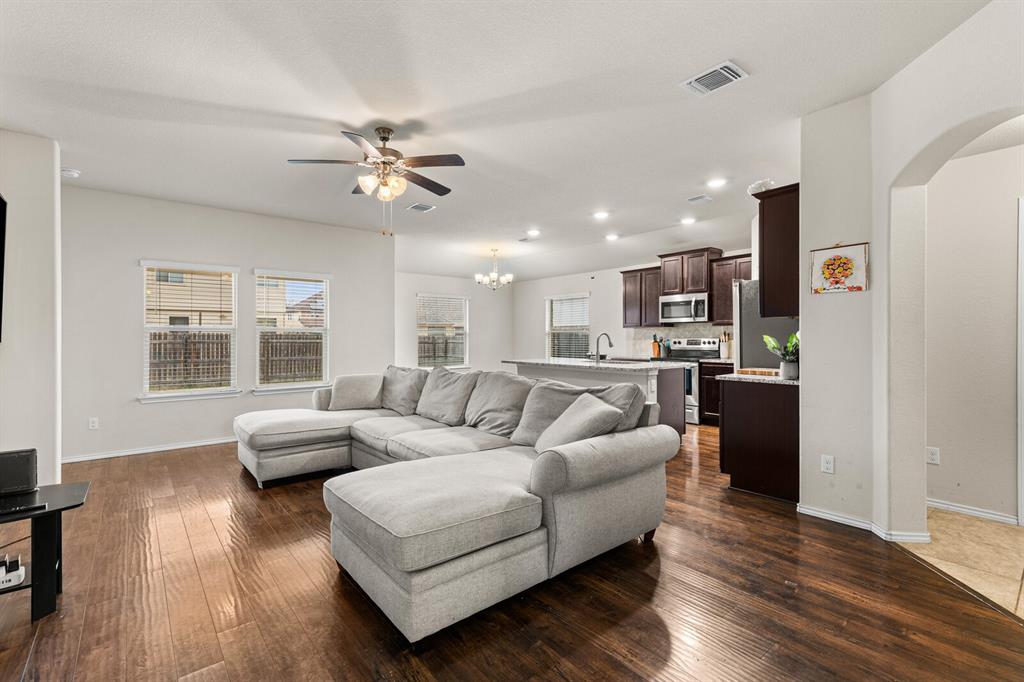 FOXBOROUGH ADDN PH 7 - Residential