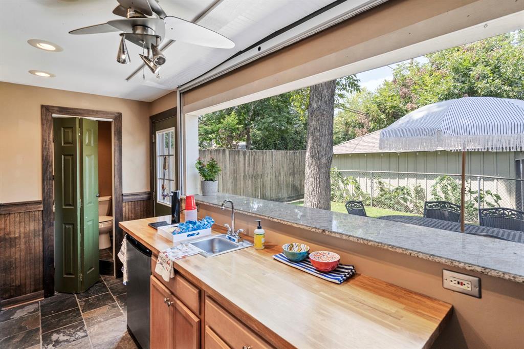 GREENLAND HILLS HILL TOP SECTION - Residential