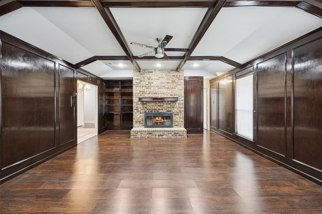 3633 Ridgewood Drive