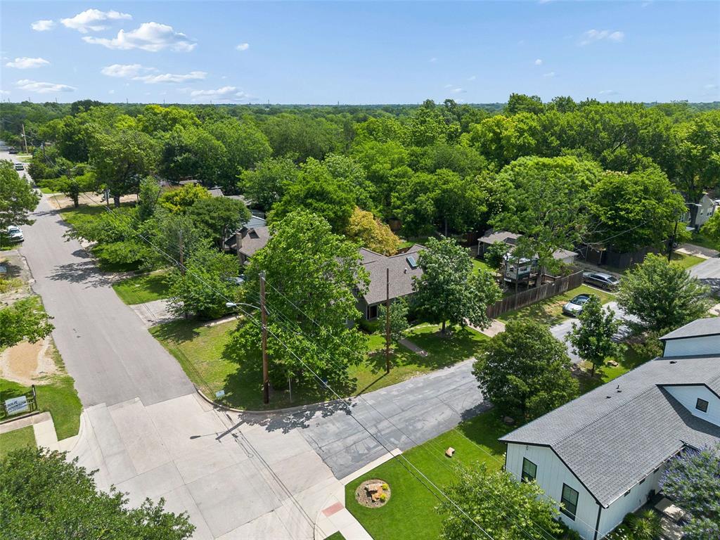LAKELAND TERRACE - Residential