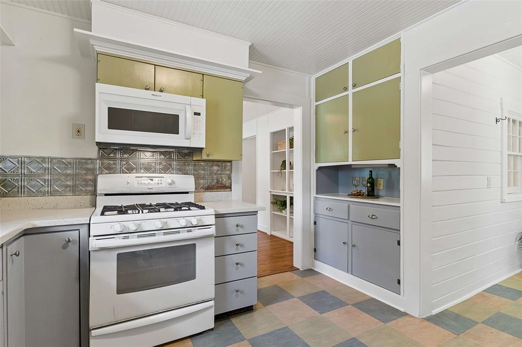 LAKELAND TERRACE - Residential