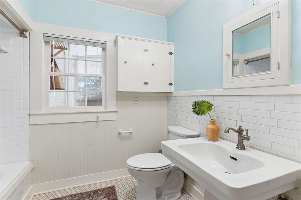 LAKELAND TERRACE - Residential