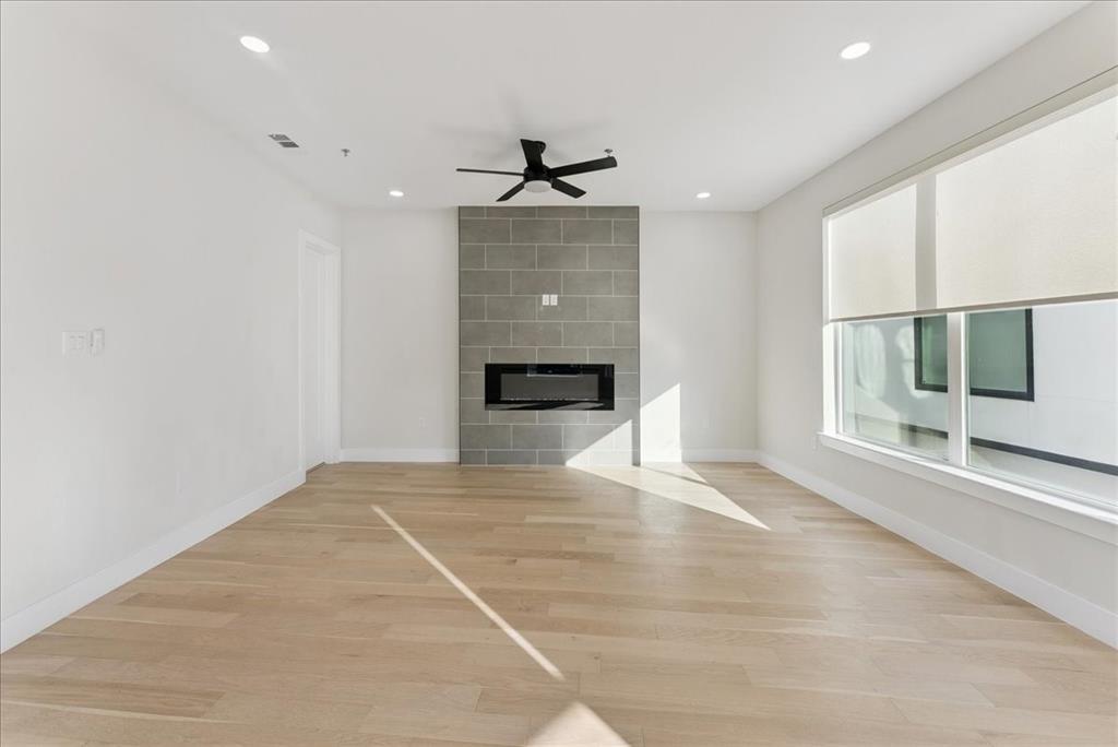 Seegar Townhomes - Residential