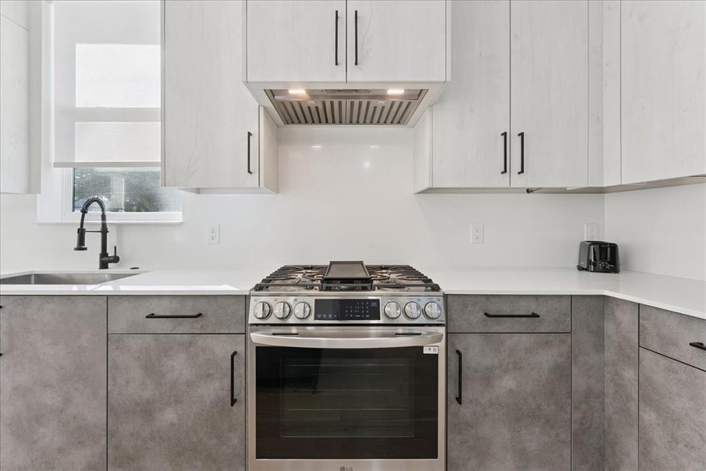 Seegar Townhomes - Residential