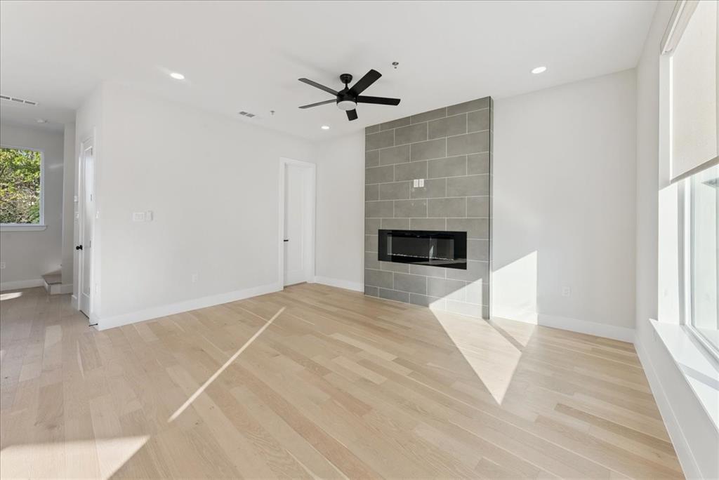 Seegar Townhomes - Residential