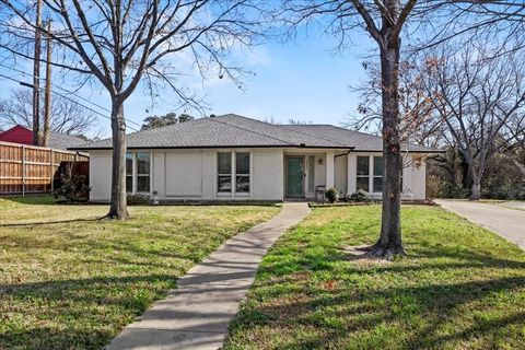 2040 Casa Loma Court Grapevine TX 76051