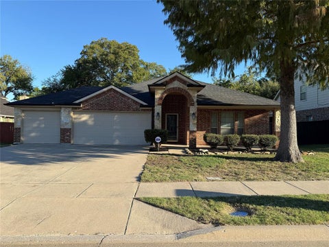 Photo of 725 Fannin Drive, Lavon, TX 75166 (MLS # 21421114)