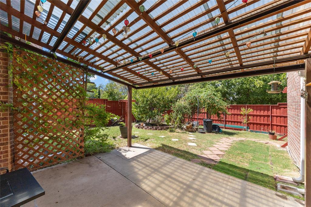 1615 Thornberry Drive