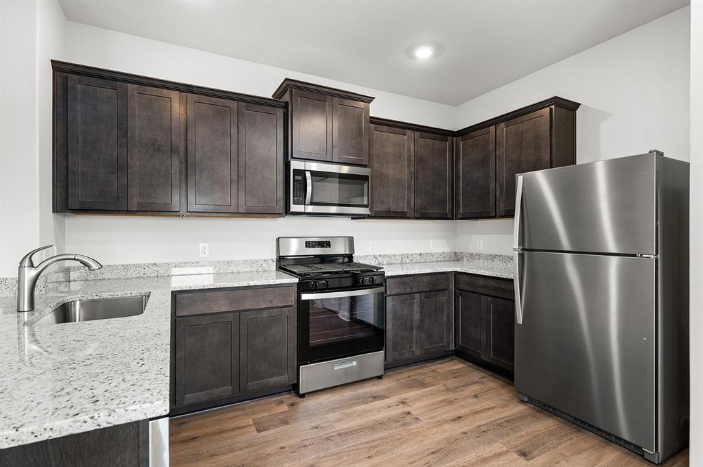 8416 White Wolf Trail