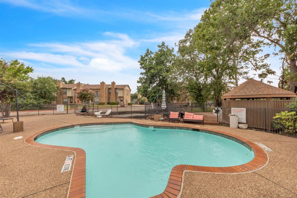 One Orleans Place Condos Ph 01 & 03 - Residential