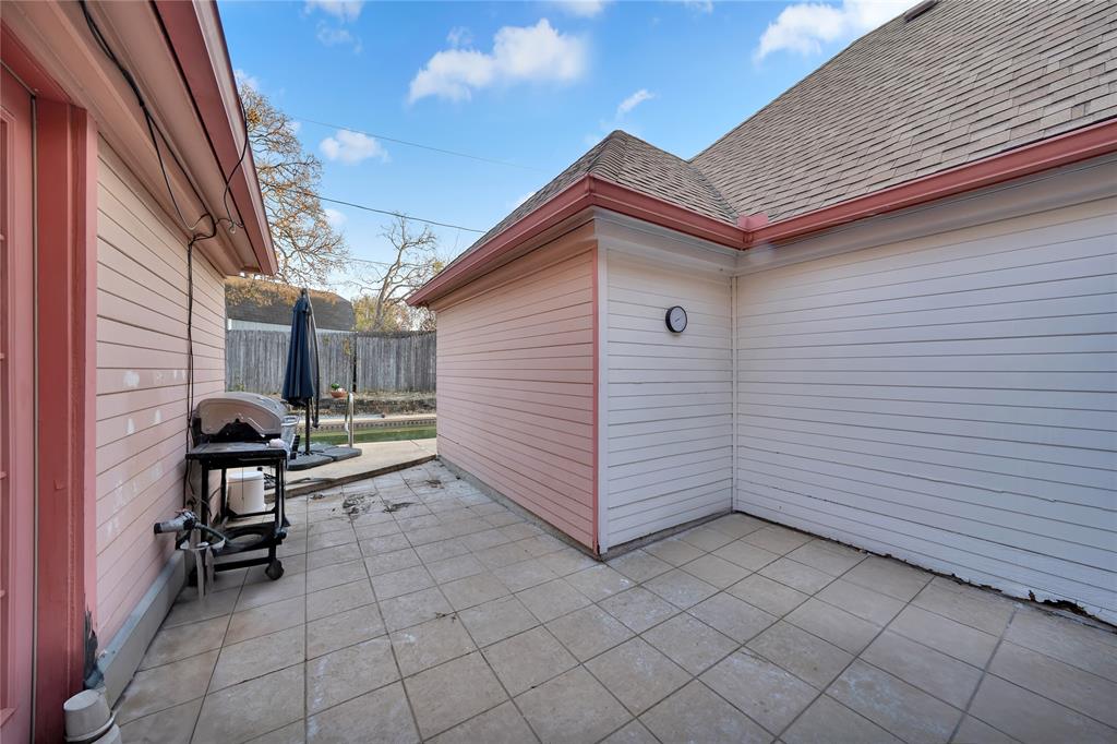 Belle Meade - Residential