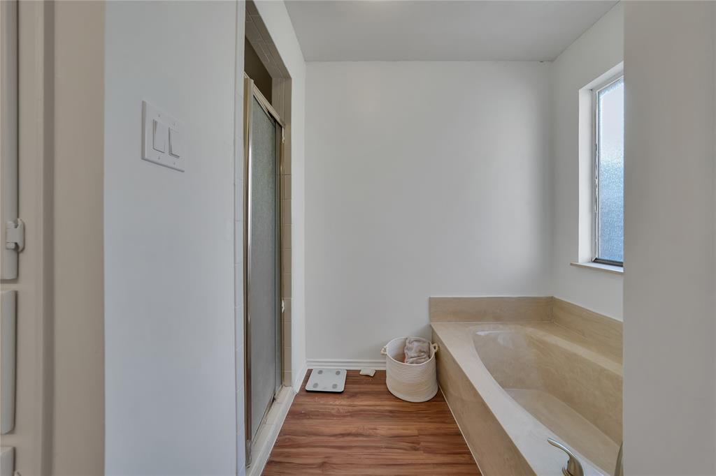 Belle Meade - Residential