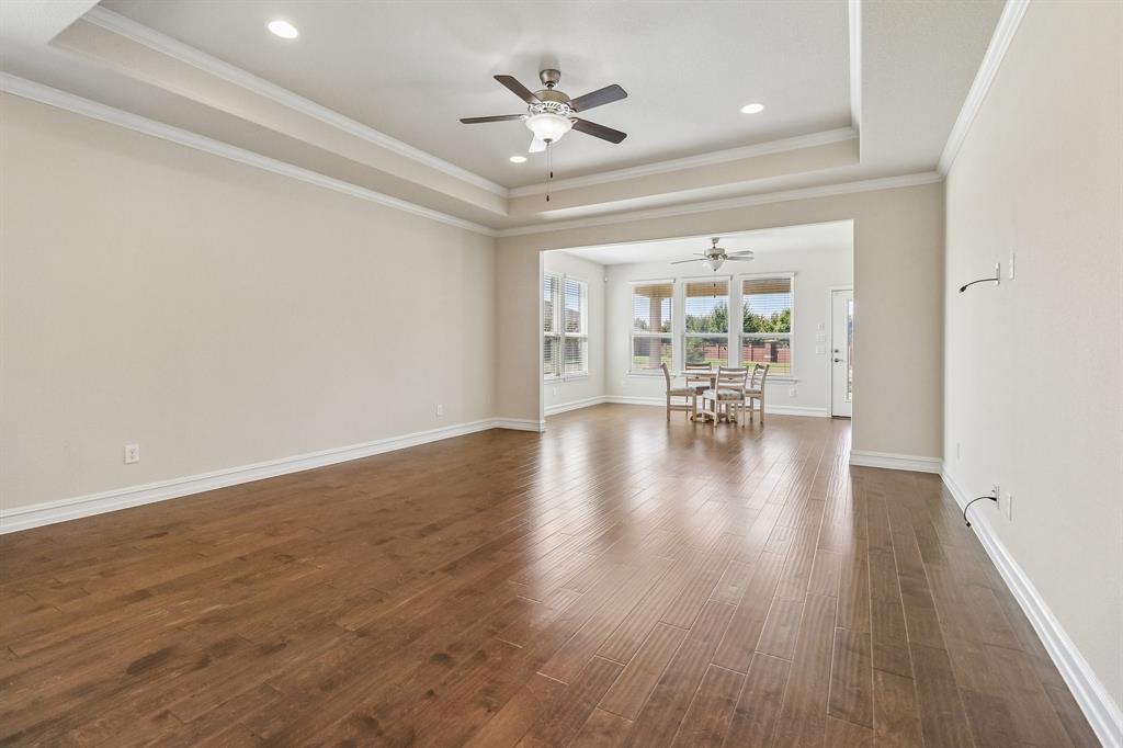 3277 Castaway Lane